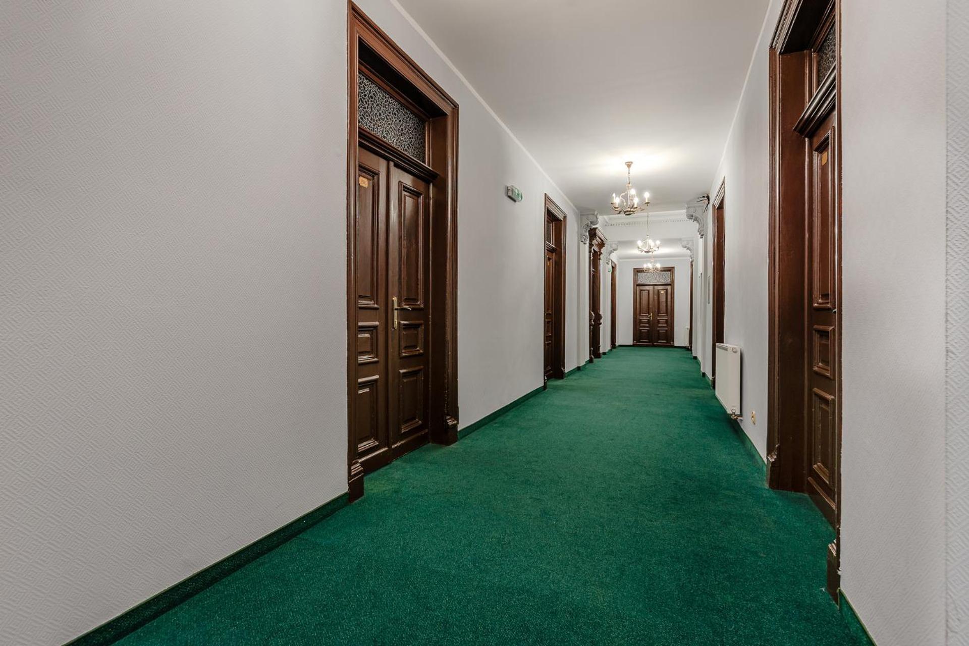 קילצה Hotel Bristol מראה חיצוני תמונה