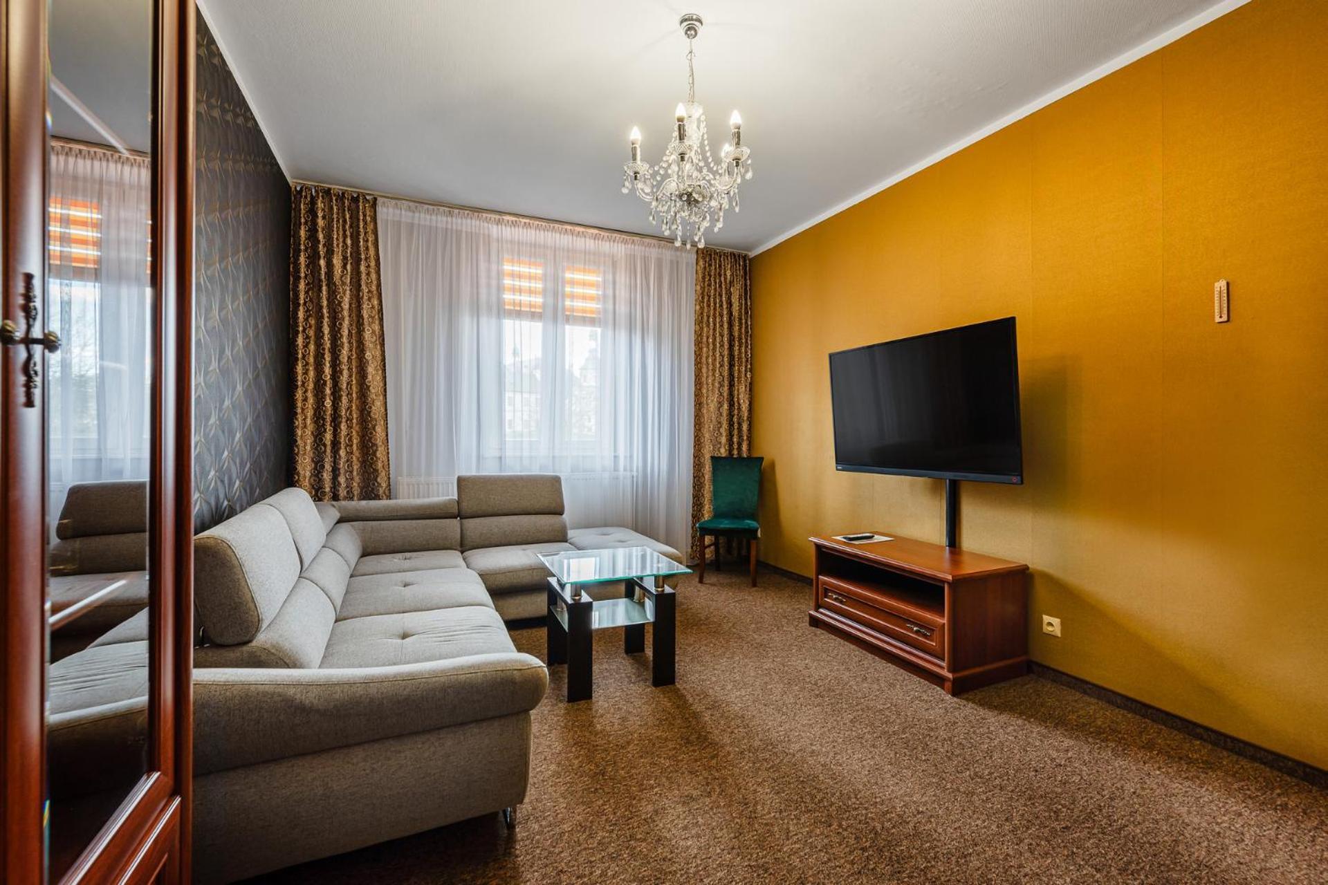 קילצה Hotel Bristol מראה חיצוני תמונה